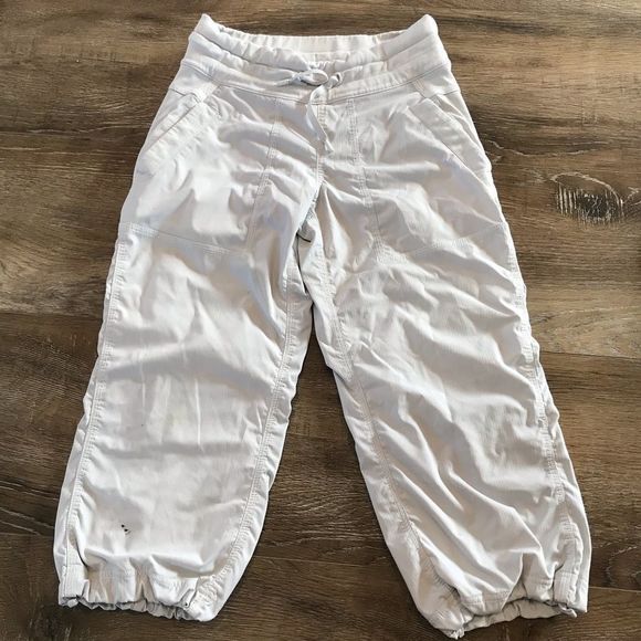 🍁50% Off Sale 🍁 Lululemon Studio Crop *Liner - Picture 3 of 16